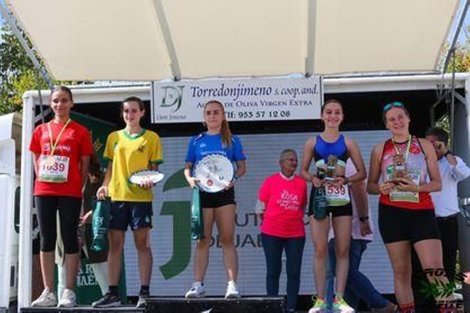 La emoción de la 39 edición de la Cross del Aceite de Torredonjimeno, en imágenes