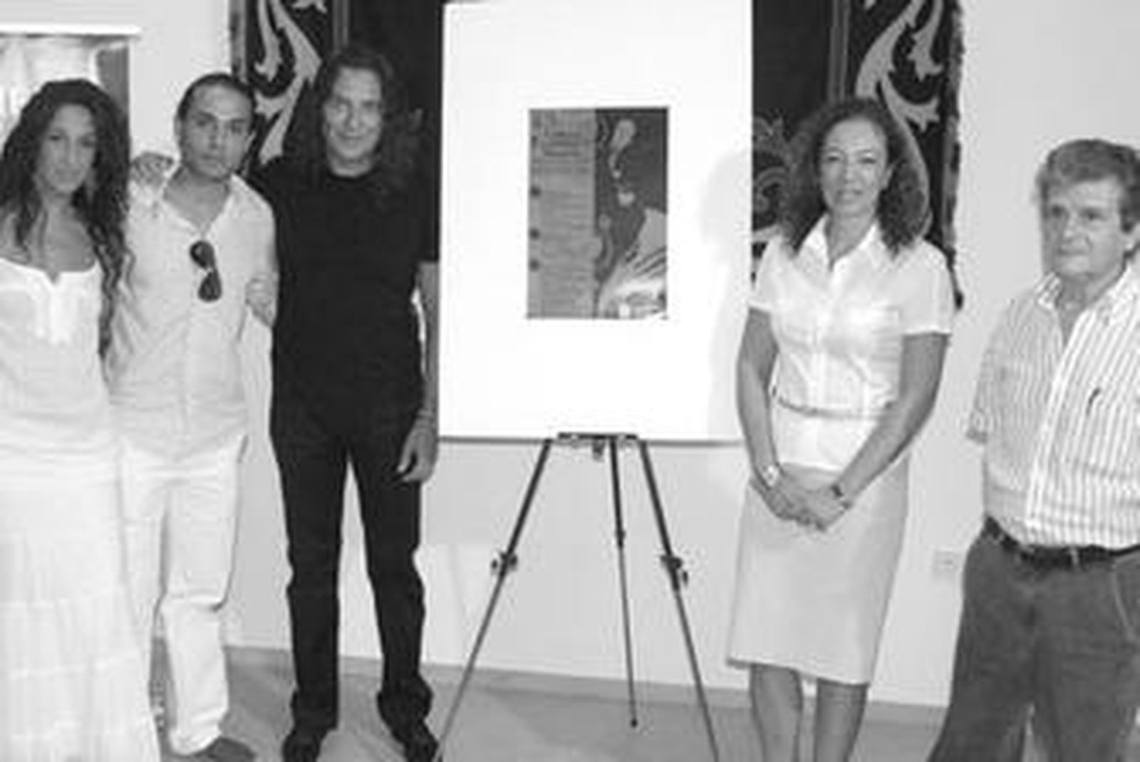 La concejala Lola de Haro con Tomatito, José Sorroche, la bailaora Ana Alonso y el cantaor Cristo Heredia en la presentación del Festival.