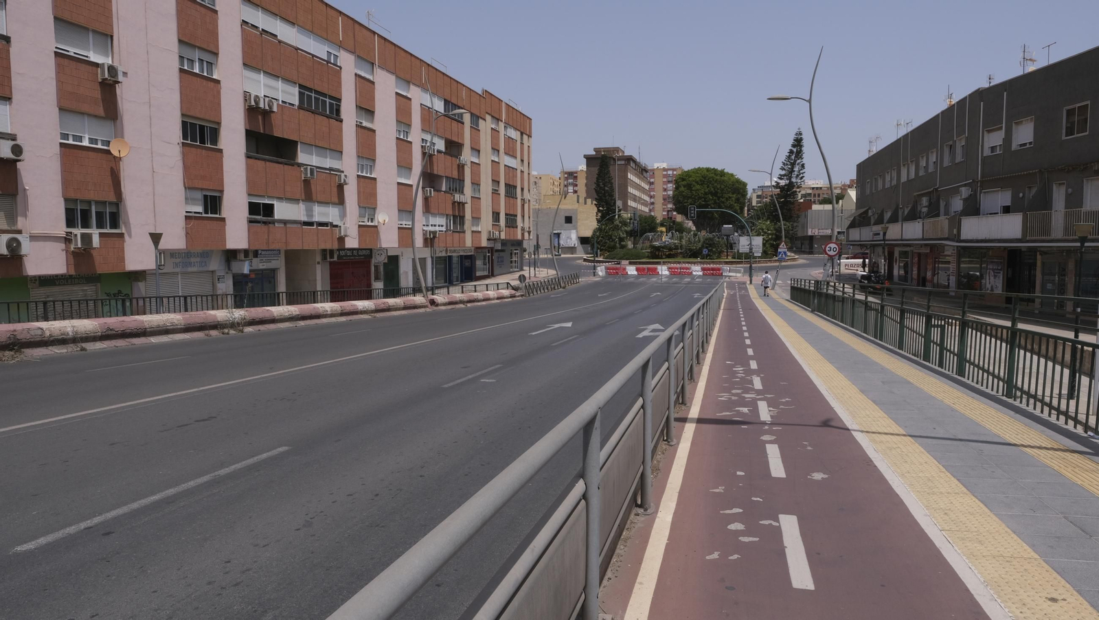 Último día del Puente de la Avenida del Mediterráneo, en imágenes