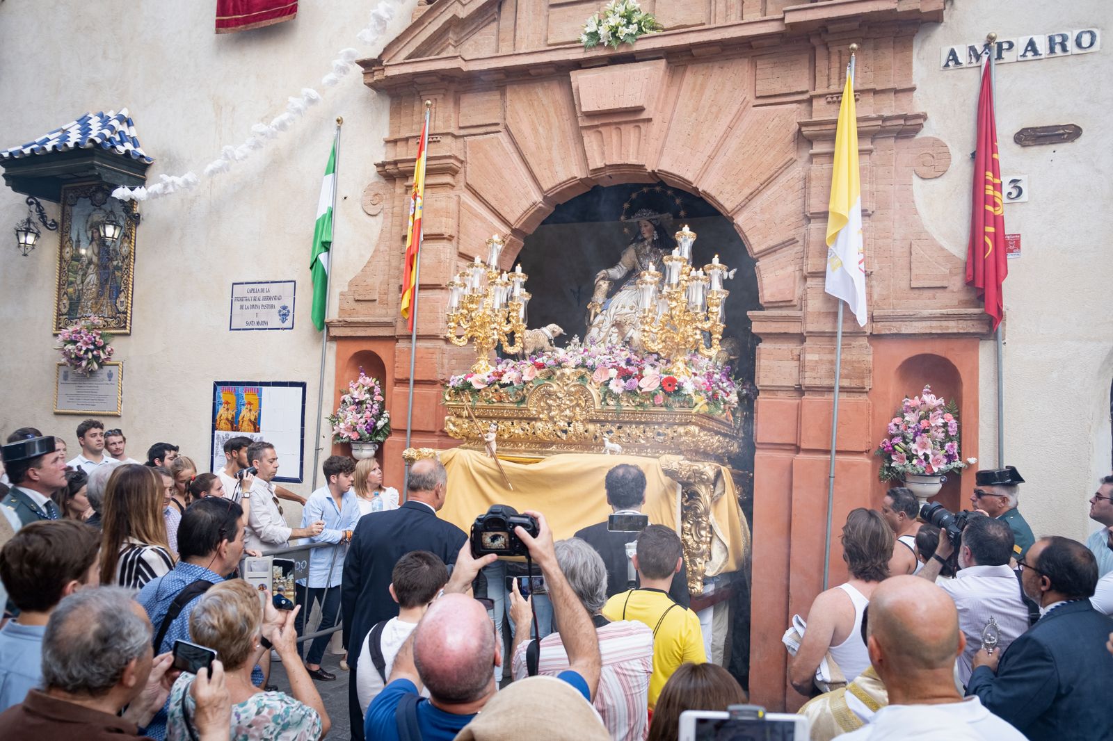 Las imágenes de la salida de la Divina Pastora de Santa Marina