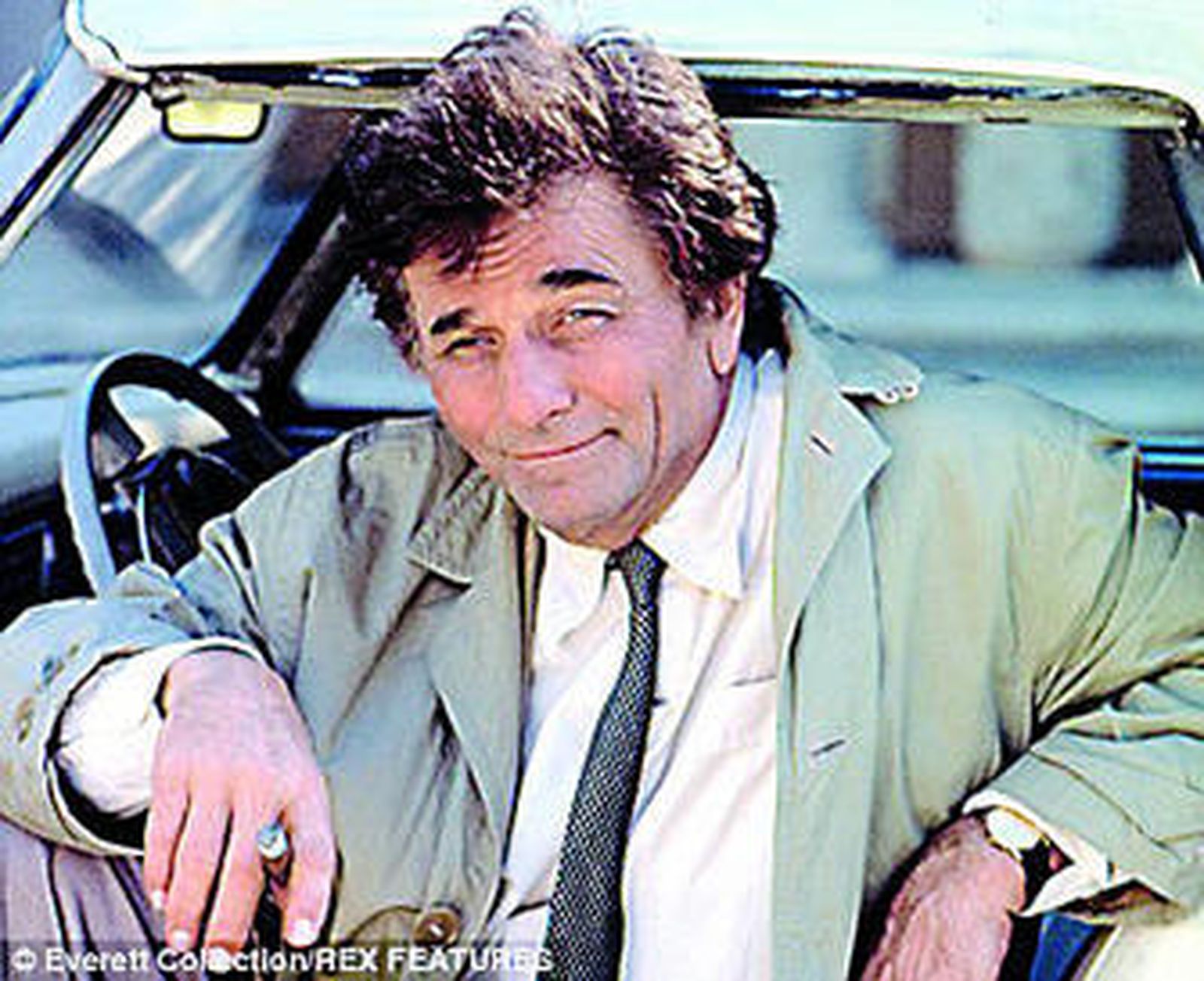 El detective Colombo queda bajo la tutela de su esposaHugh Laurie prometió suicidarse ante de los 40