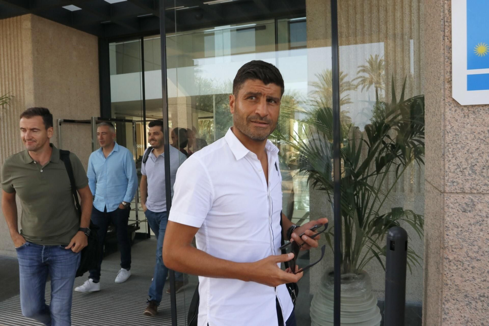 Pedro Emanuel, tras concluir la reunión entre Al-Sheikh y la plantilla.