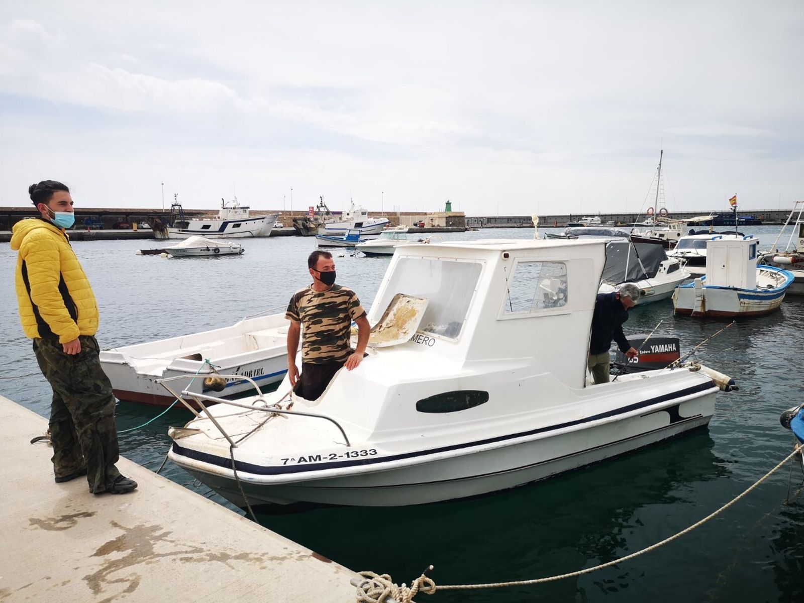 APA adjudica a Dylan Marinas dos pantalanes flotantes para el puerto pesquero de Almería