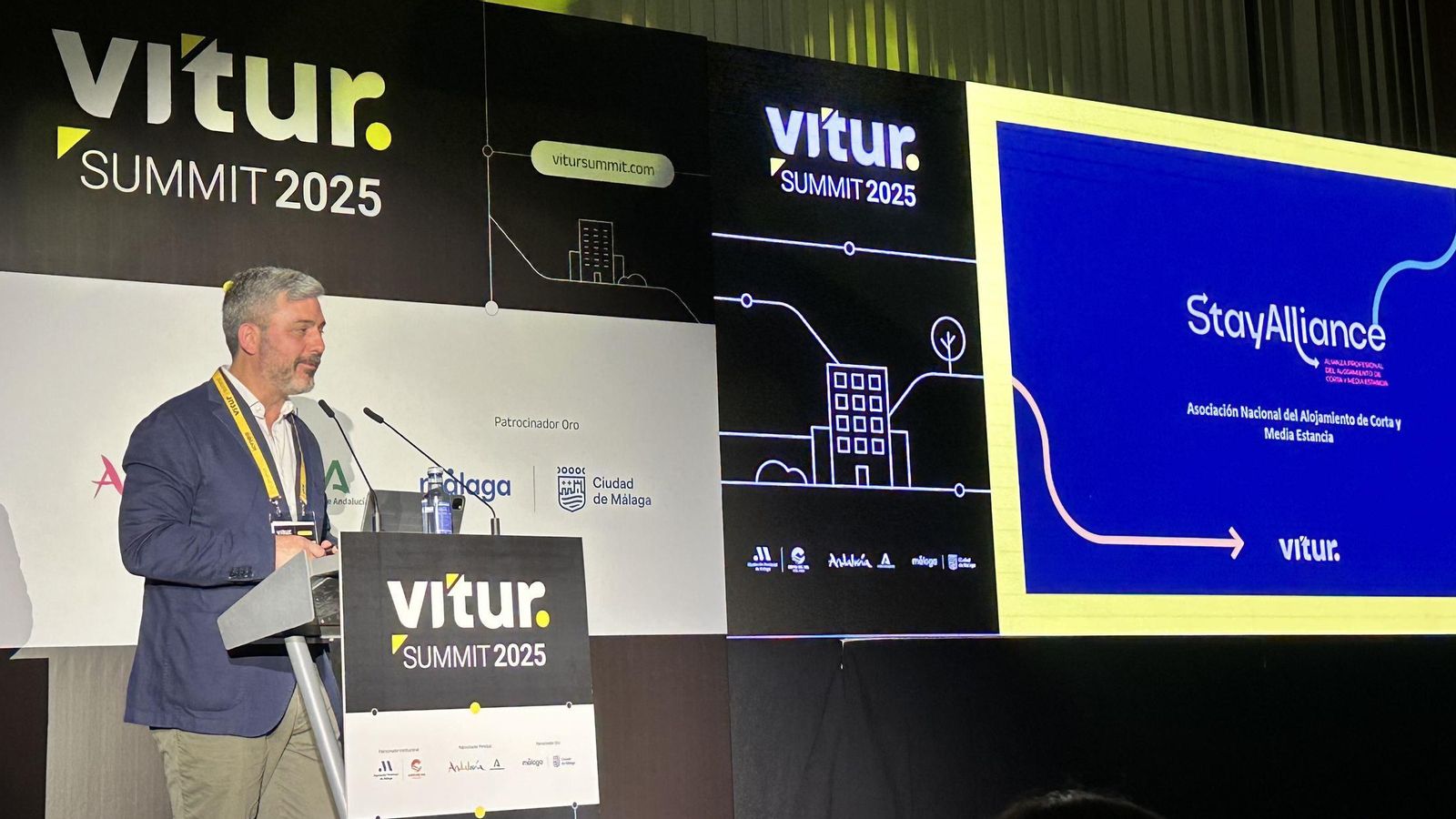 Asier Pereda, presidente de StayAlliance, durante la presentación de la alianza en Vitur Summit. Asier Pereda, presidente de StayAlliance, durante la presentación de la alianza en Vitur Summit.