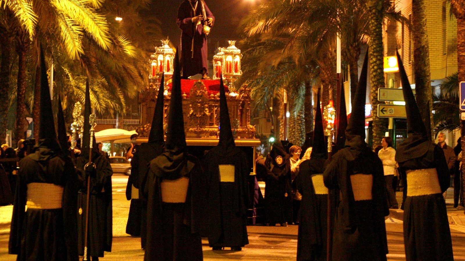 Nuestro Padre Jesús del Gran Poder por la Avenida Cabo de Gata