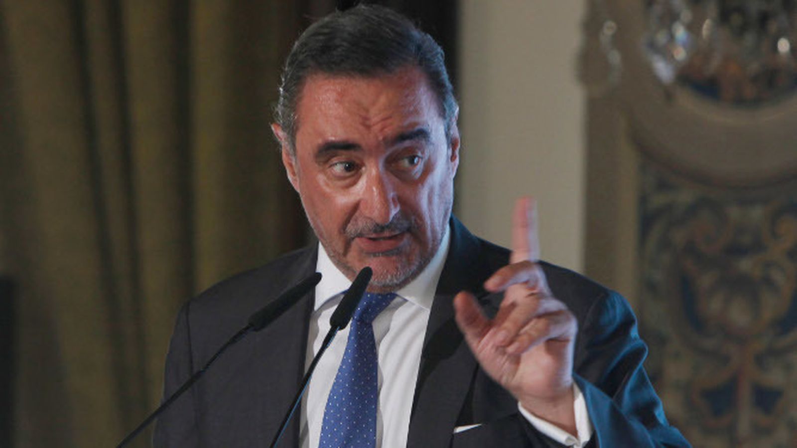 El presentador Carlos Herrera