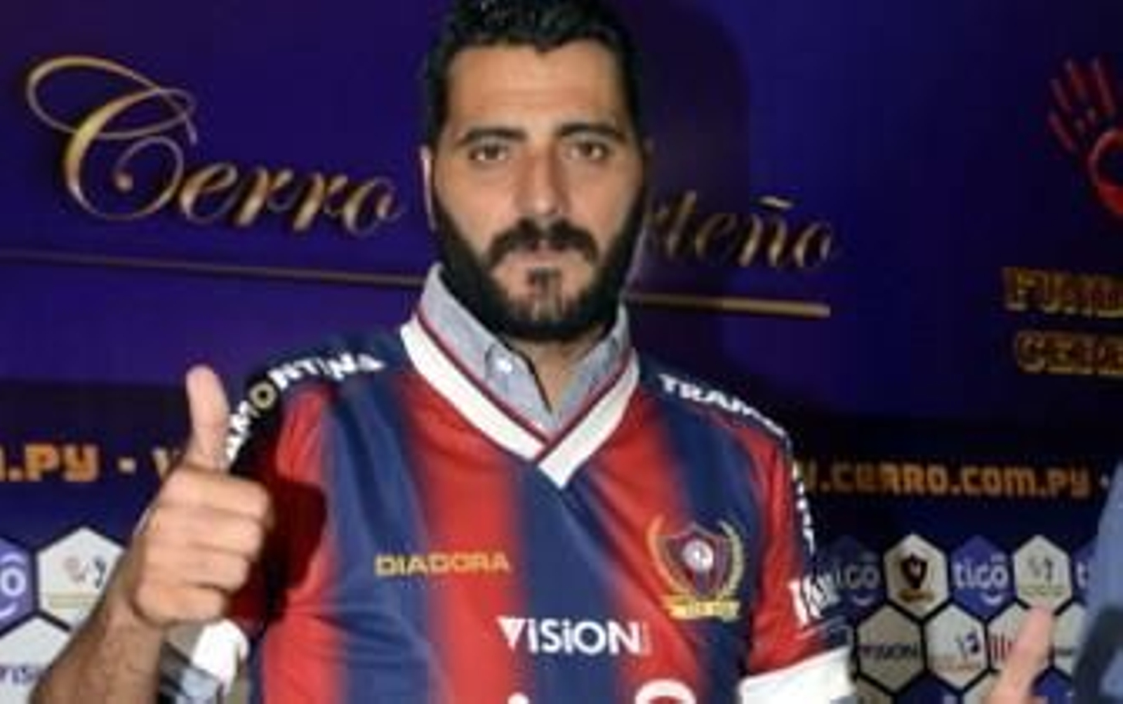 El Cádiz confirma el fichaje de Güiza