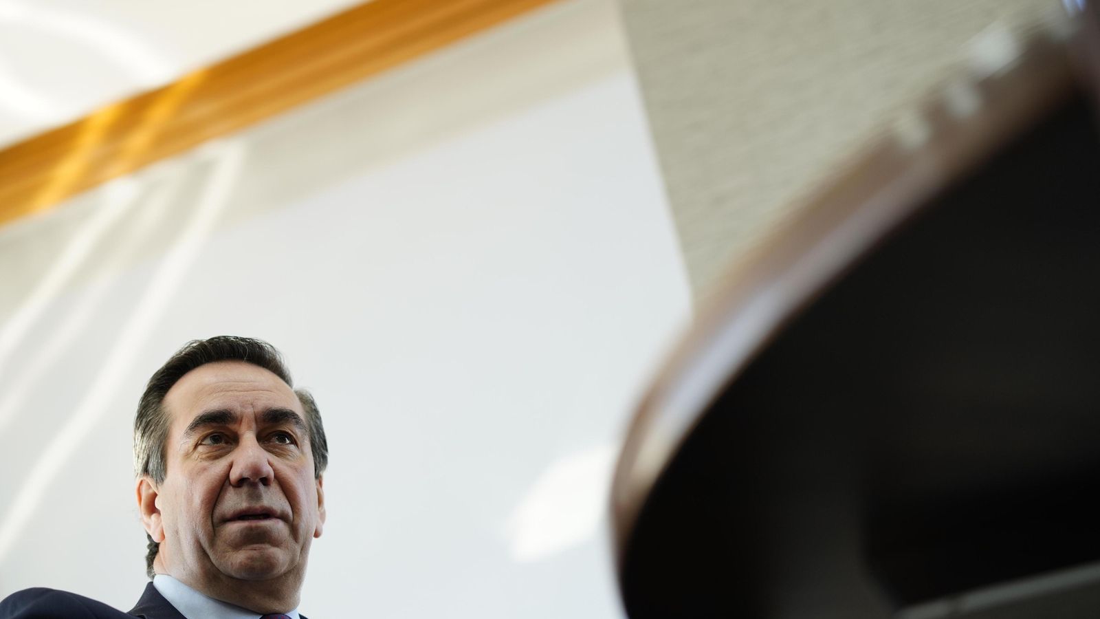 El consejero delegado de Acerinox, Bernardo Velázquez, en la sede de la empresa en Madrid