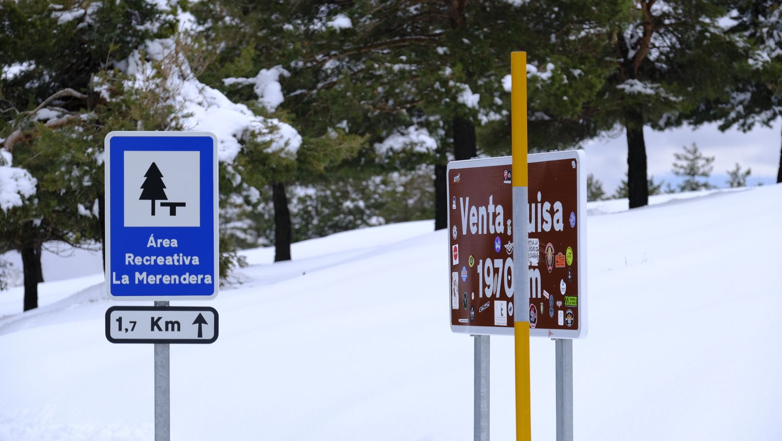 Imágenes del temporal de nieve en la provincia de Almería.