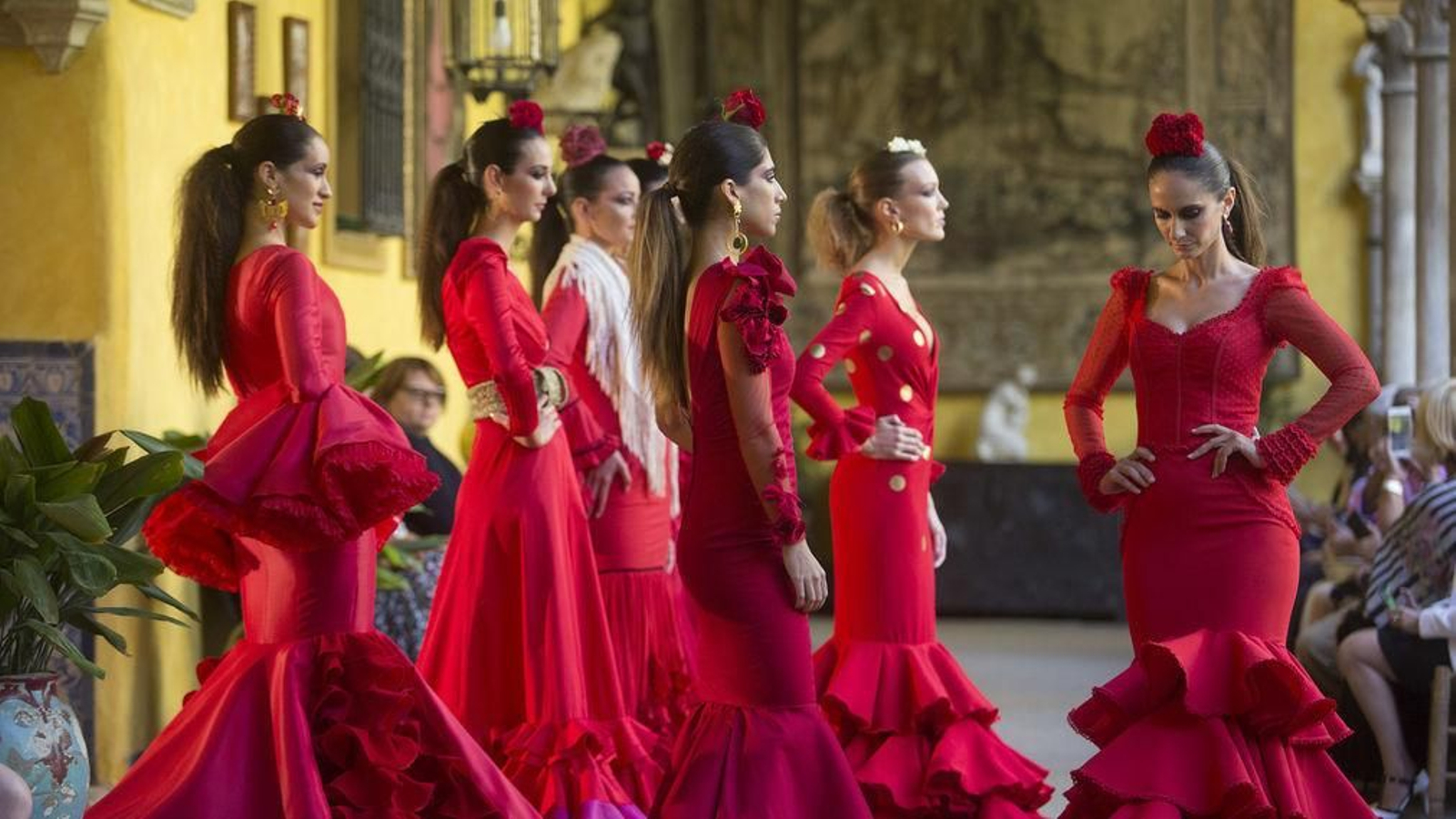 Desfile antesala We Love Flamenco