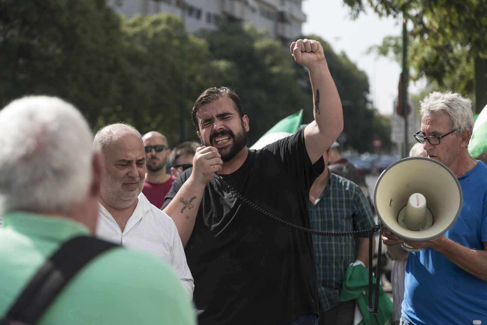 Óscar Reina, durante la protesta contra un juicio a militantes del SAT