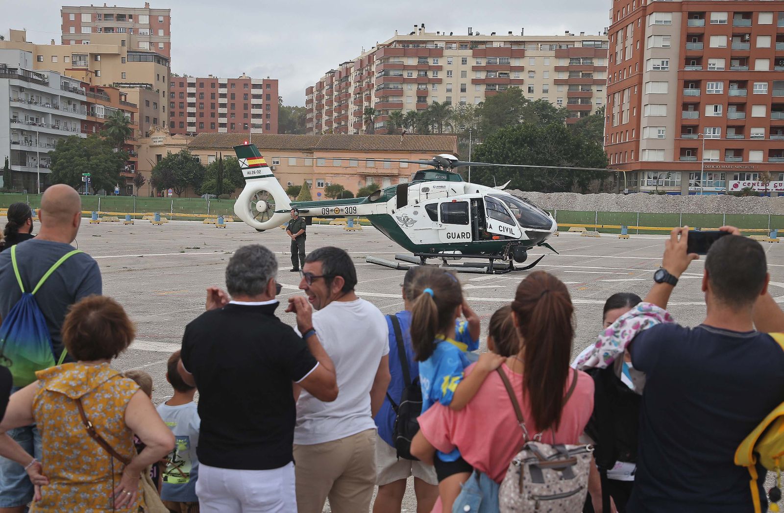 Fotos de la exhibición de medios de la Guardia Civil en el Llano Amarillo de Algeciras