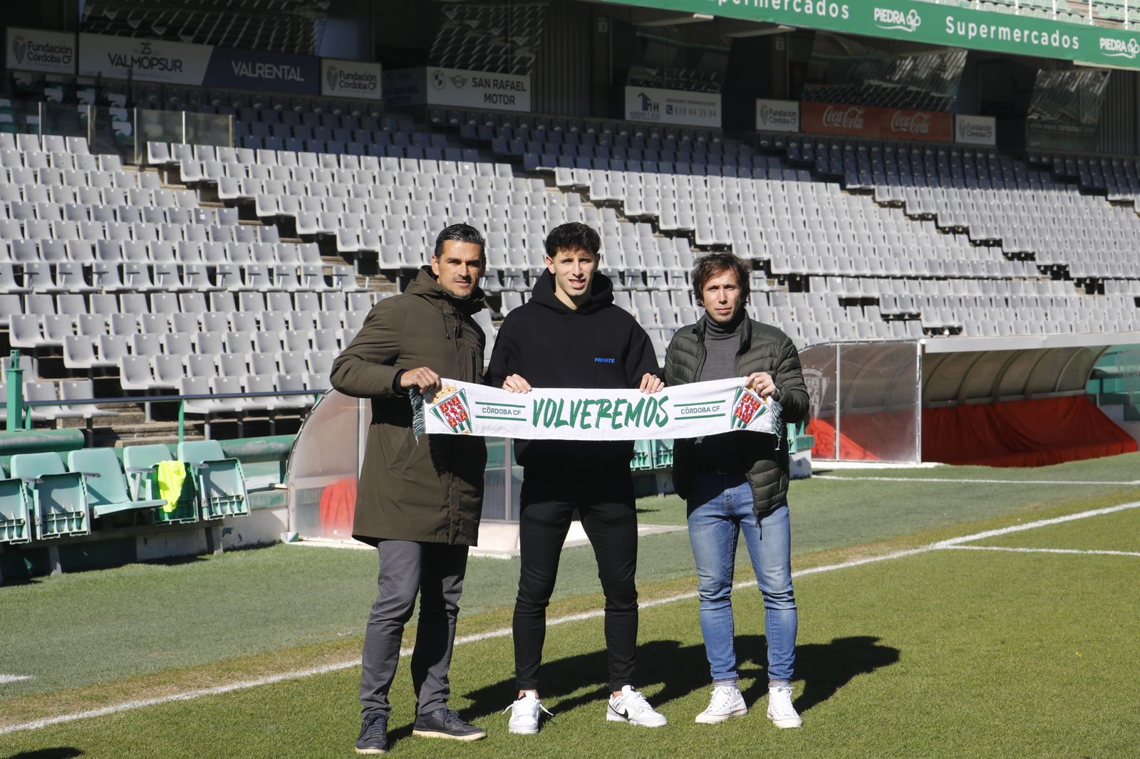 La presentación de Marco Camus en el Córdoba CF, en imágenes