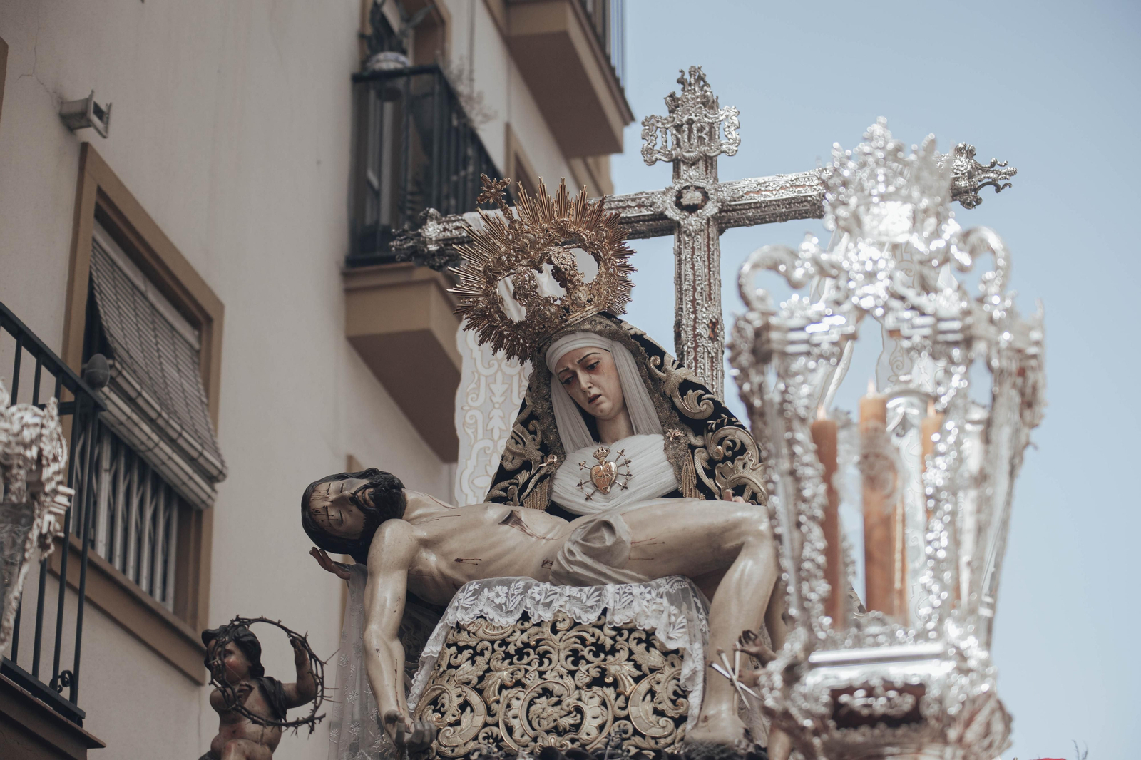 las imágenes de la Hermandad de los Servitas en la Semana Santa de Sevilla 2023
