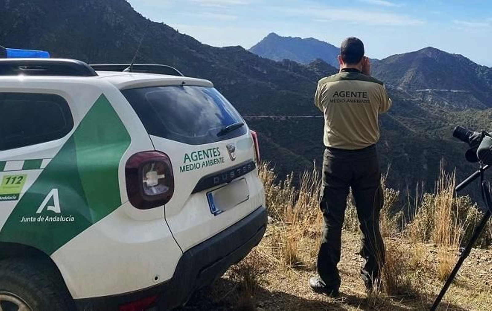 Los Agentes de Medio Ambiente son una especialidad del Cuerpo de Ayudantes Técnicos de la Junta de Andalucía.