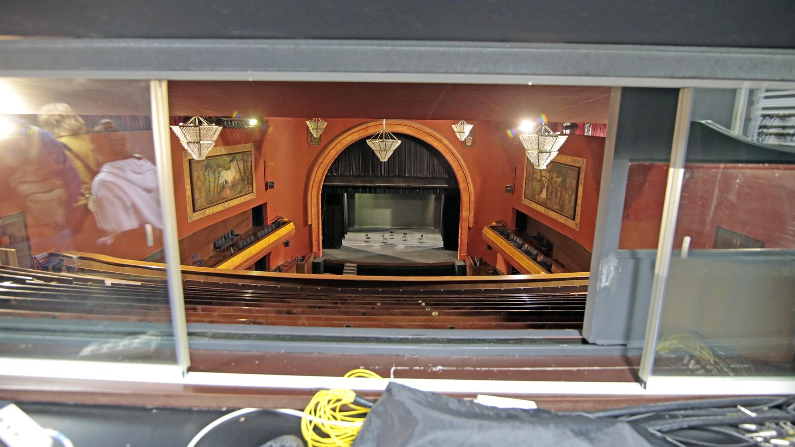 Imágenes de las visitas teatralizadas al teatro Villamarta