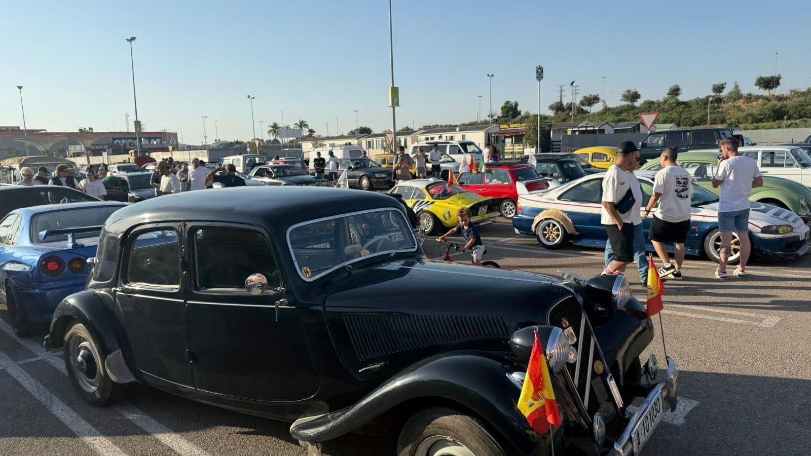 Otro de los vehículos concentrados en la cita.