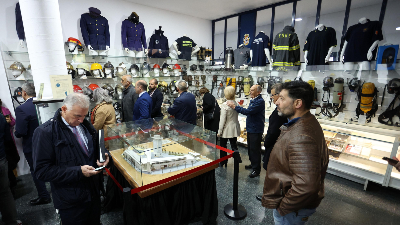 Actos por el Día del Patrón de los Bomberos en Jerez