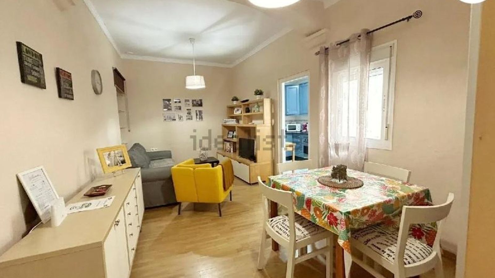 Piso en la calle Ruiz de Bustamante.