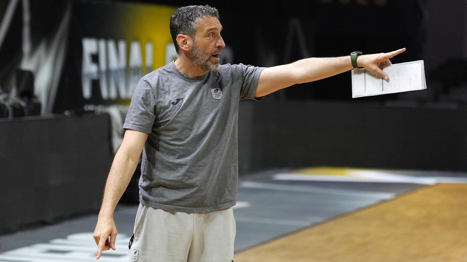 El Unicaja al fin conoce el Sunel Arena