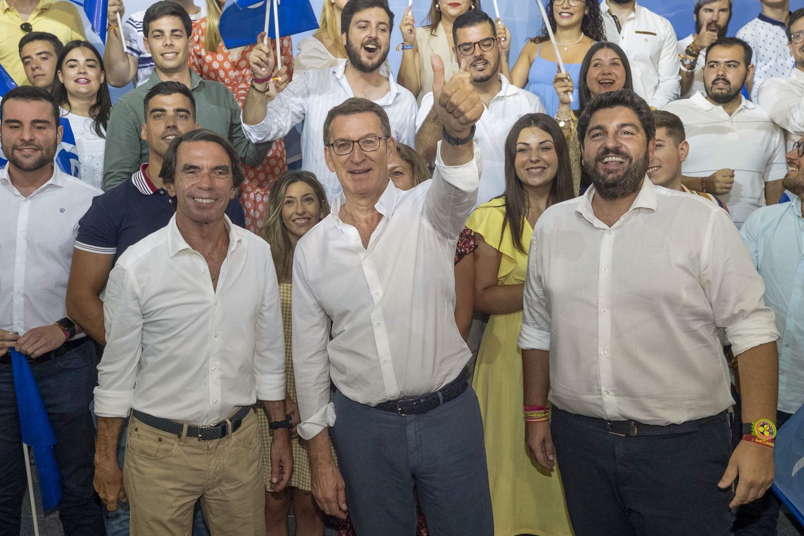 José María Aznar, Alberto Núñez Feijóo y Fernando López Miras, en el acto  en Murcia.