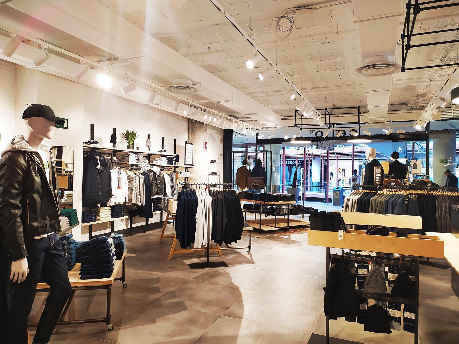 La nueva tienda de Celio en el centro comercial Torre Sevilla.