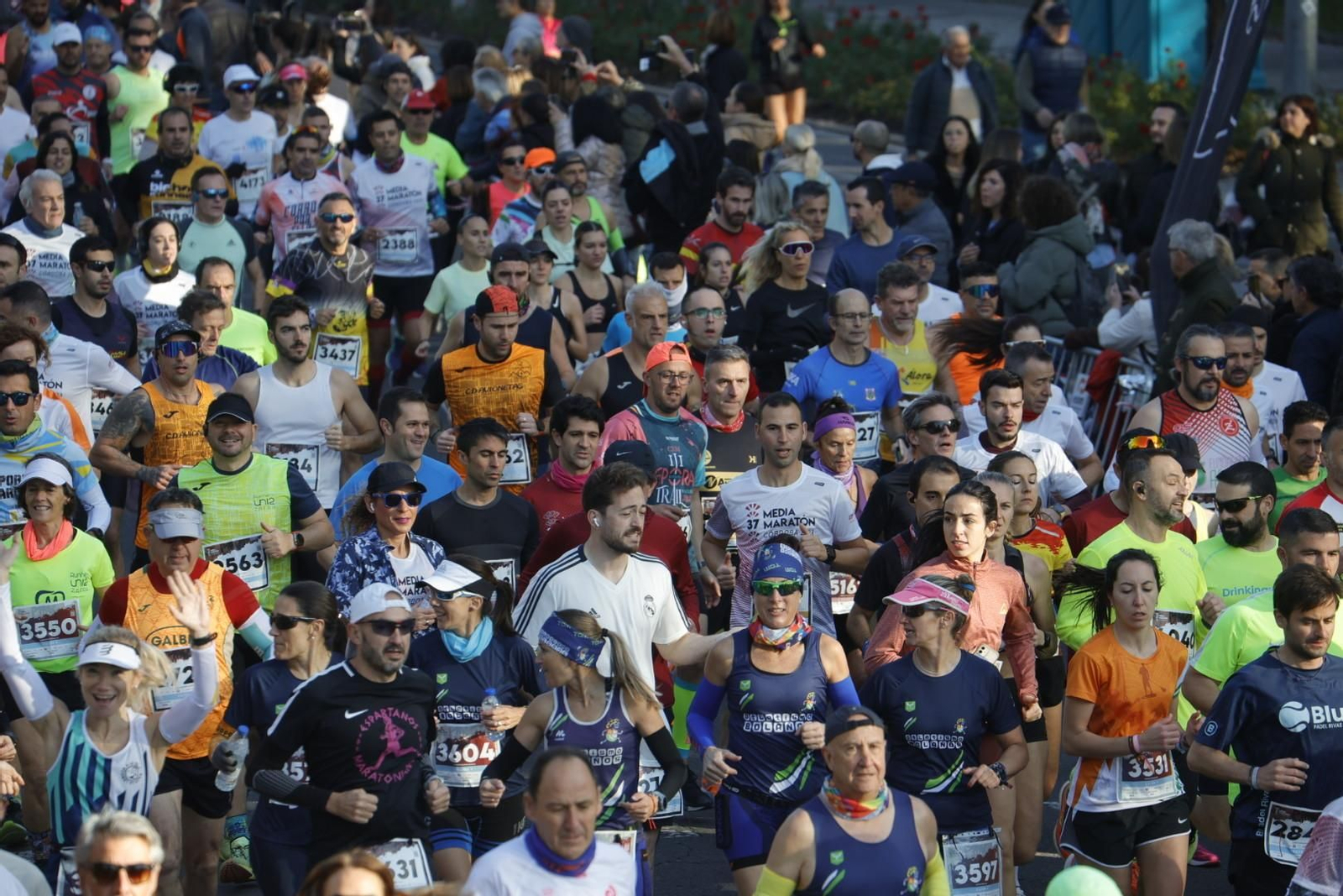 Media Maratón de Córdoba 2023: Las mejores fotos de la salida de la prueba Media Maratón de Córdoba 2023: Las mejores fotos de la salida de la prueba