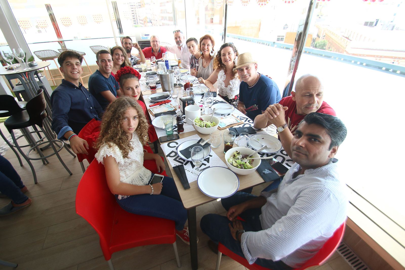 Las imágenes de la feria del mediodía del martes 20, en la Cuarta Planta. Feria de Almería 2019