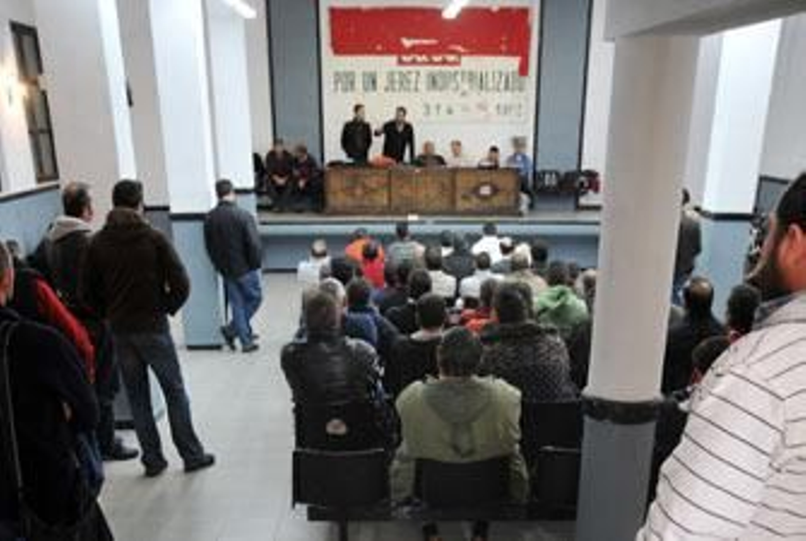 La plantilla de los autobuses convoca otra huelga del 21 de marzo al 15 de abril