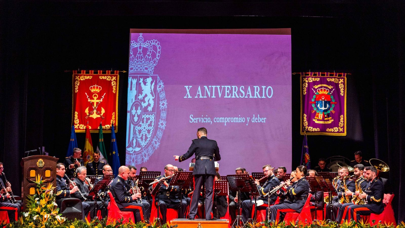 Homenaje al Rey en forma de concierto: la banda de Tercio Sur conmemora el X aniversario del reinado de Felipe VI Homenaje al Rey en forma de concierto: la banda de Tercio Sur conmemora el X aniversario del reinado de Felipe VI