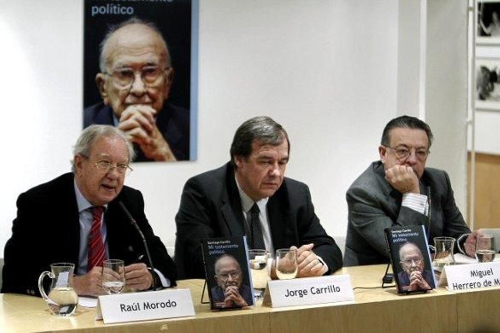 Carrillo en sus memorias: "Casi caigo en coma al saber lo de Paracuellos"