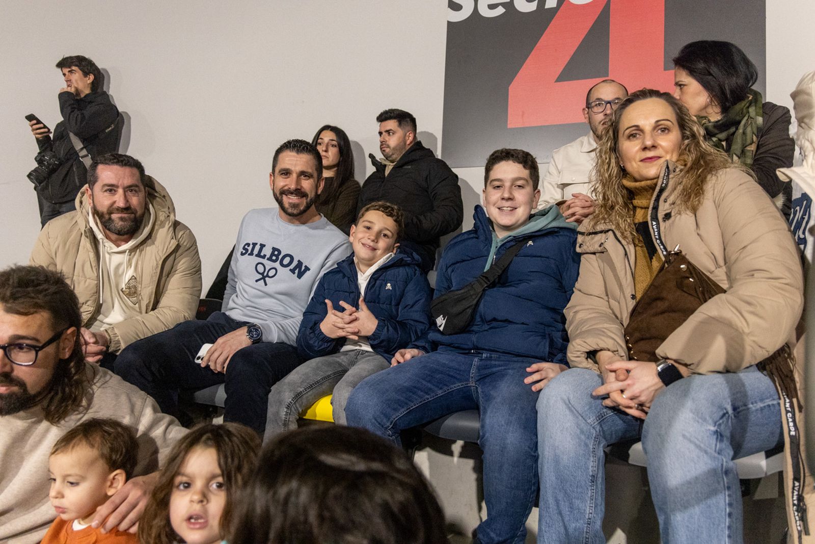 En imágenes: el Olivo Arena vibra con piruetas y motor en estado puro en el Soloflow Freestyle (1)