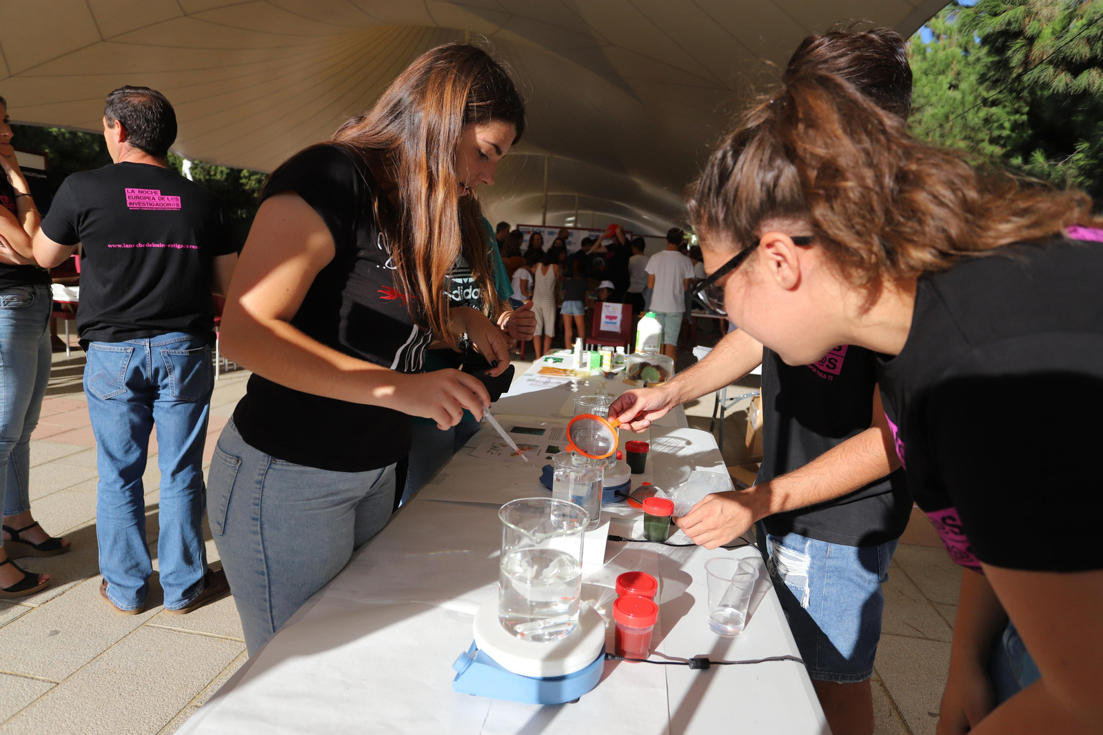 Imágenes de la inauguración de la Noche Europea de los Investigadores