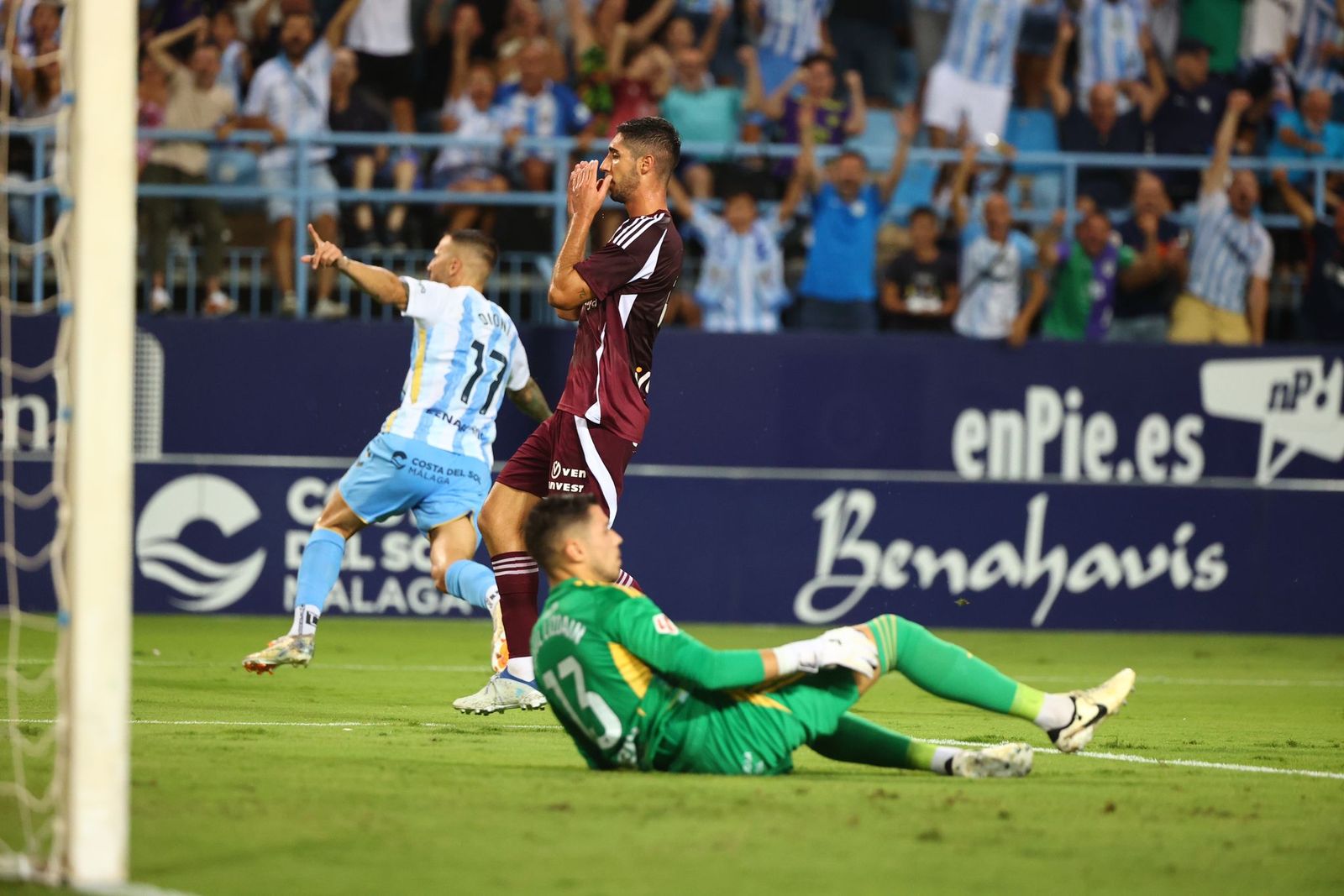 Búscate en las gradas de La Rosaleda en el Málaga CF - Albacete