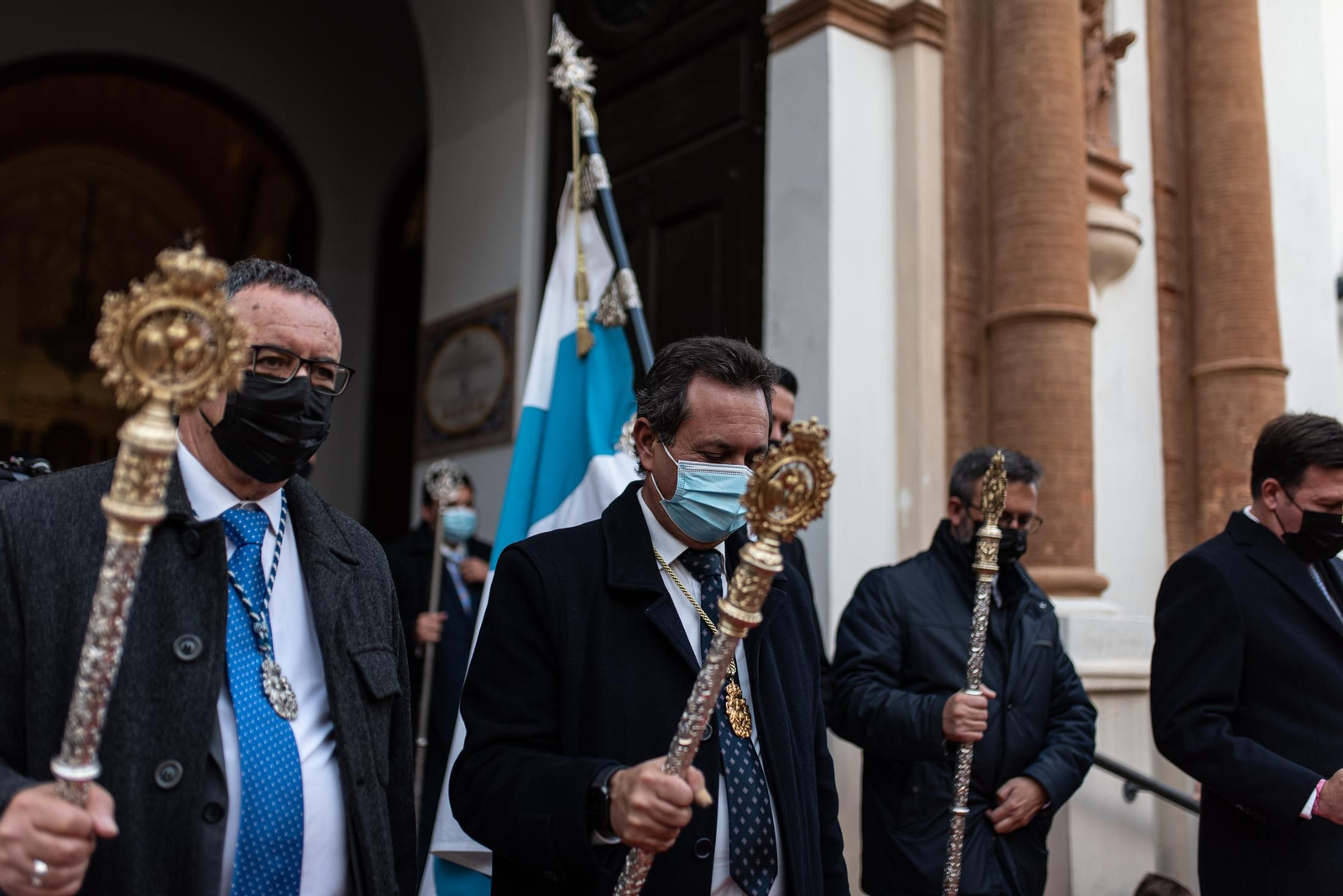 Imágenes de la Inmaculada Concepción procesionando por las calles de Huelva