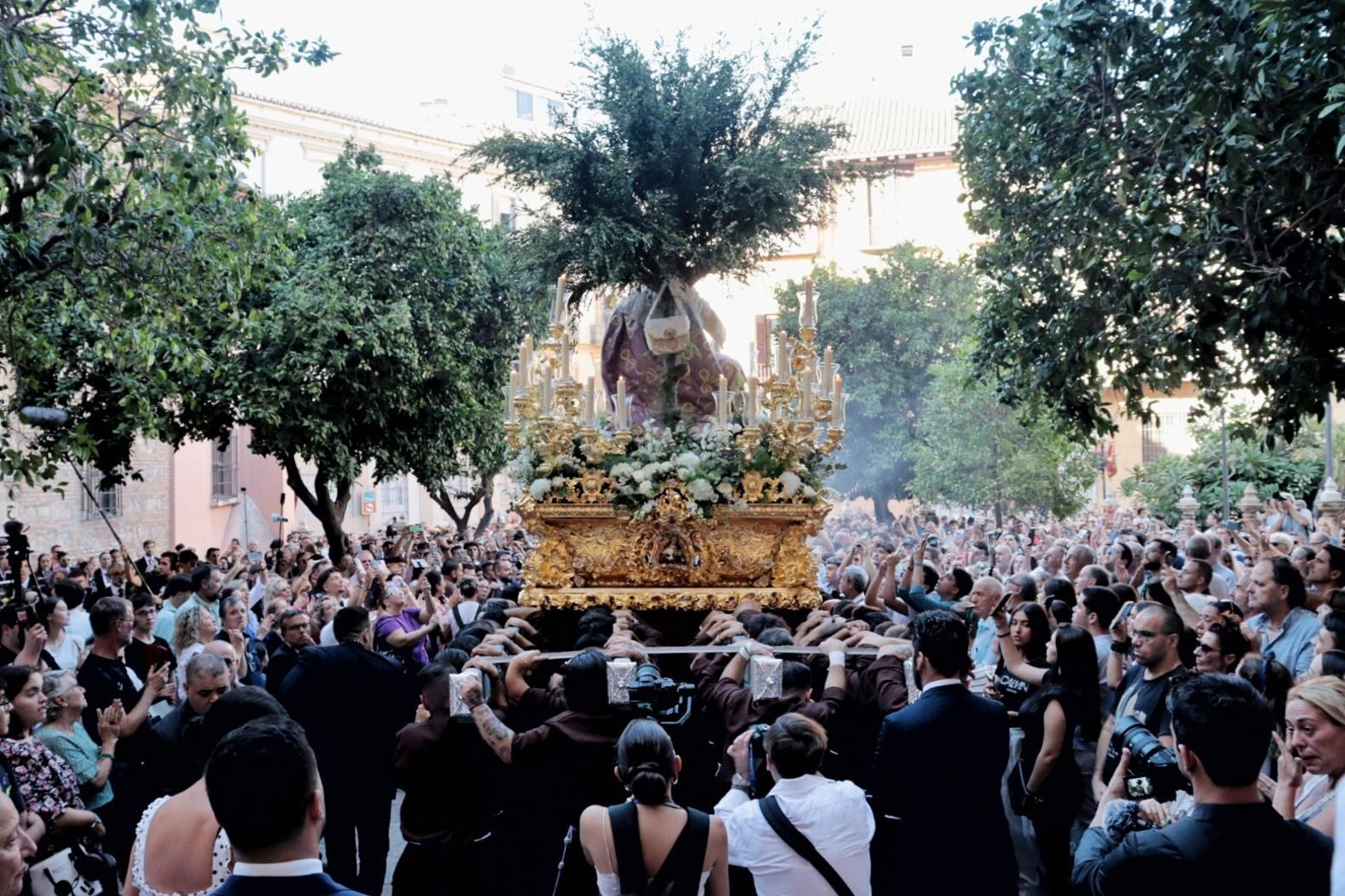 La procesión de la Divina Pastora en Málaga, en fotos