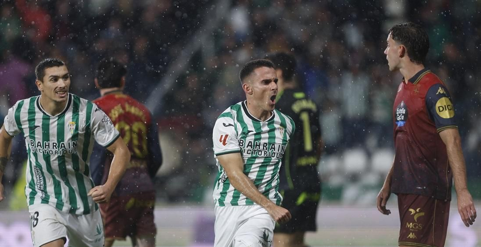 Diego Bri y Adri Fuentes celebran el gol del pasado domingo ante el Deportivo.