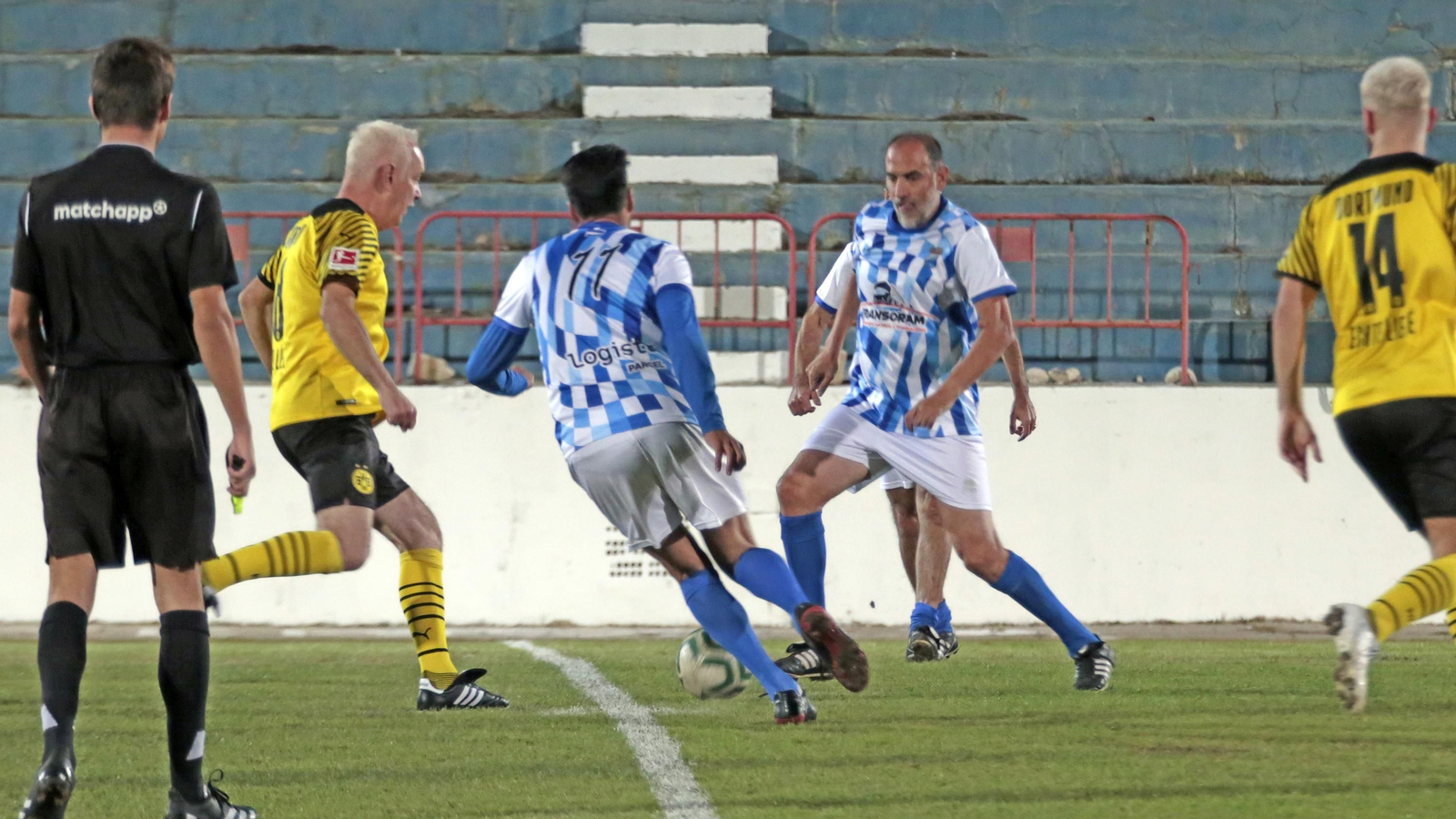 Partido amistoso entre veteranos del Borussia Dortmund y del Xerez CD