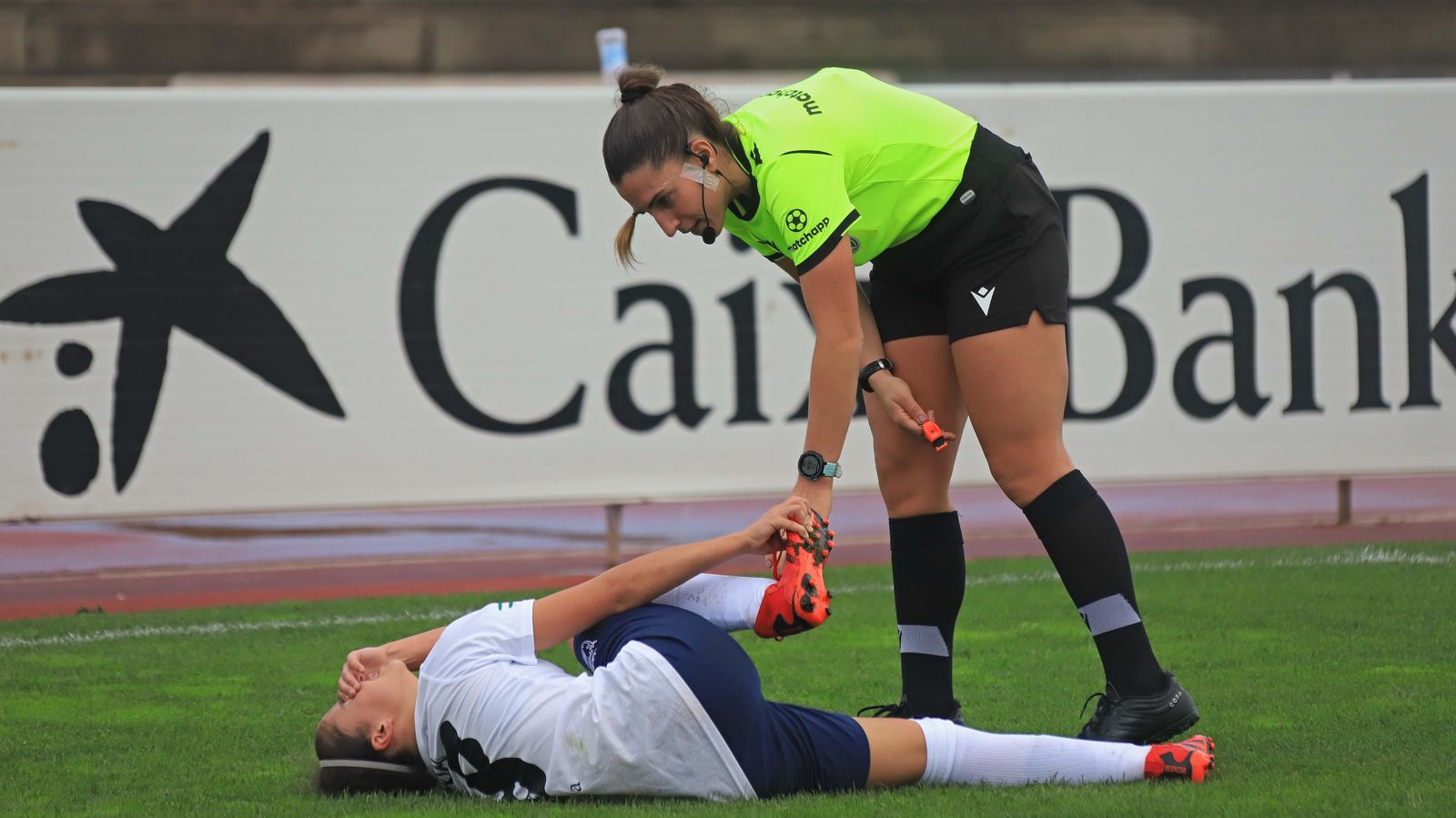 Fotos de las finales del Campeonato de Andalucía de Selecciones Provinciales de futbol femenino sub-15 y sub-17 en La Línea