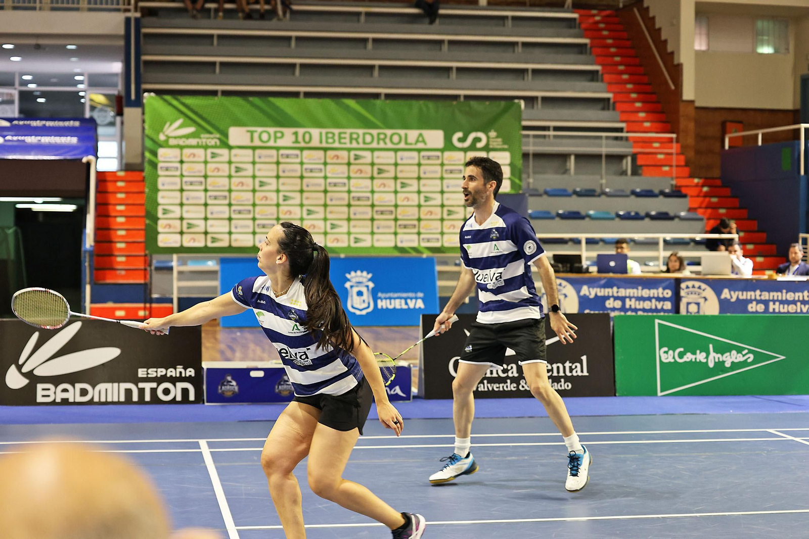 Imágenes de la final de liga de bádminton entre el IES La Orden y La RInconada