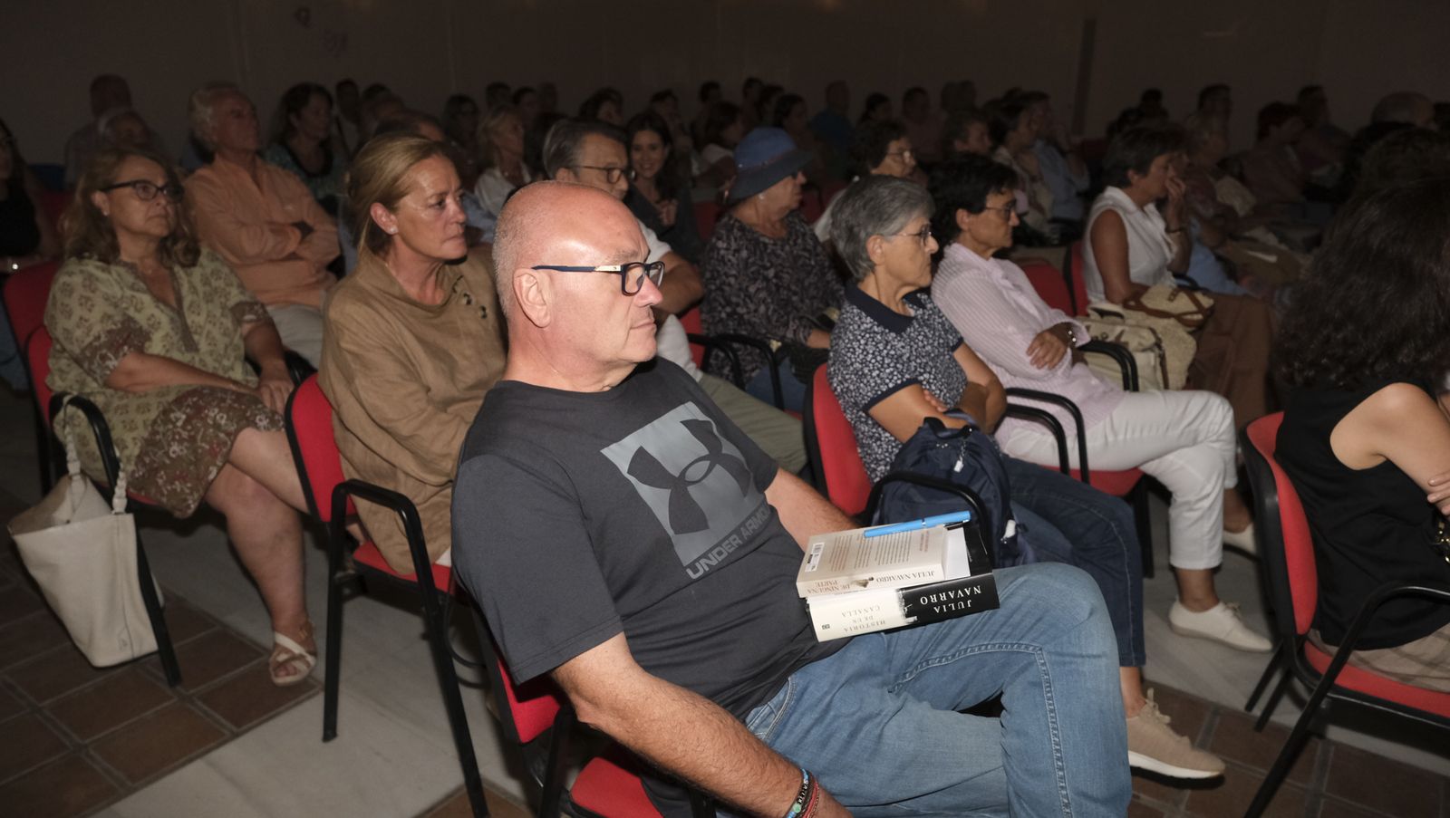 Imágenes de Diario de los Libros en Mojácar, con la escritora Julia Navarro