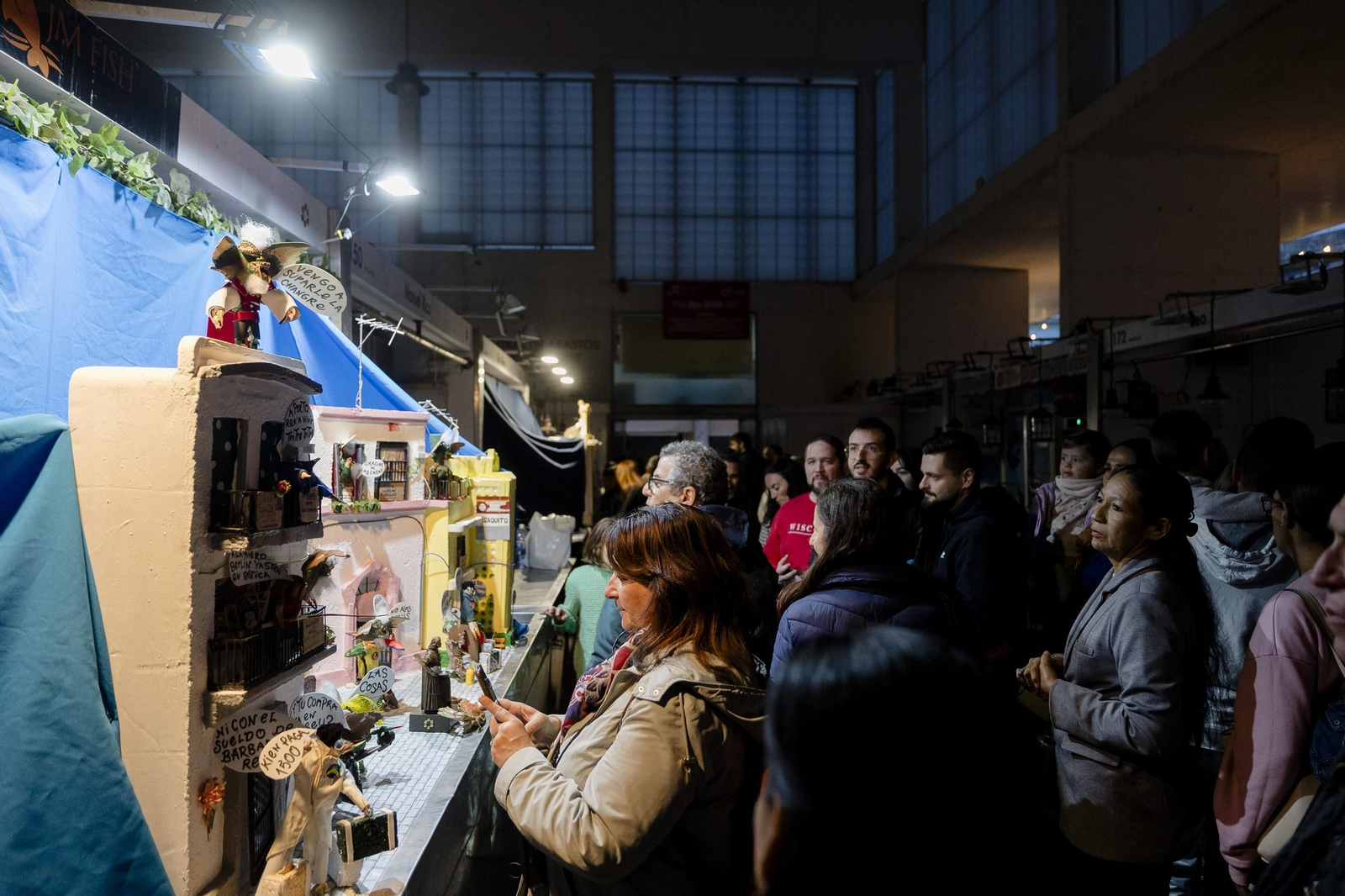 Imágenes de la celebración de los Tosantos en los mercados de Cádiz Imágenes de la celebración de los Tosantos en los mercados de Cádiz