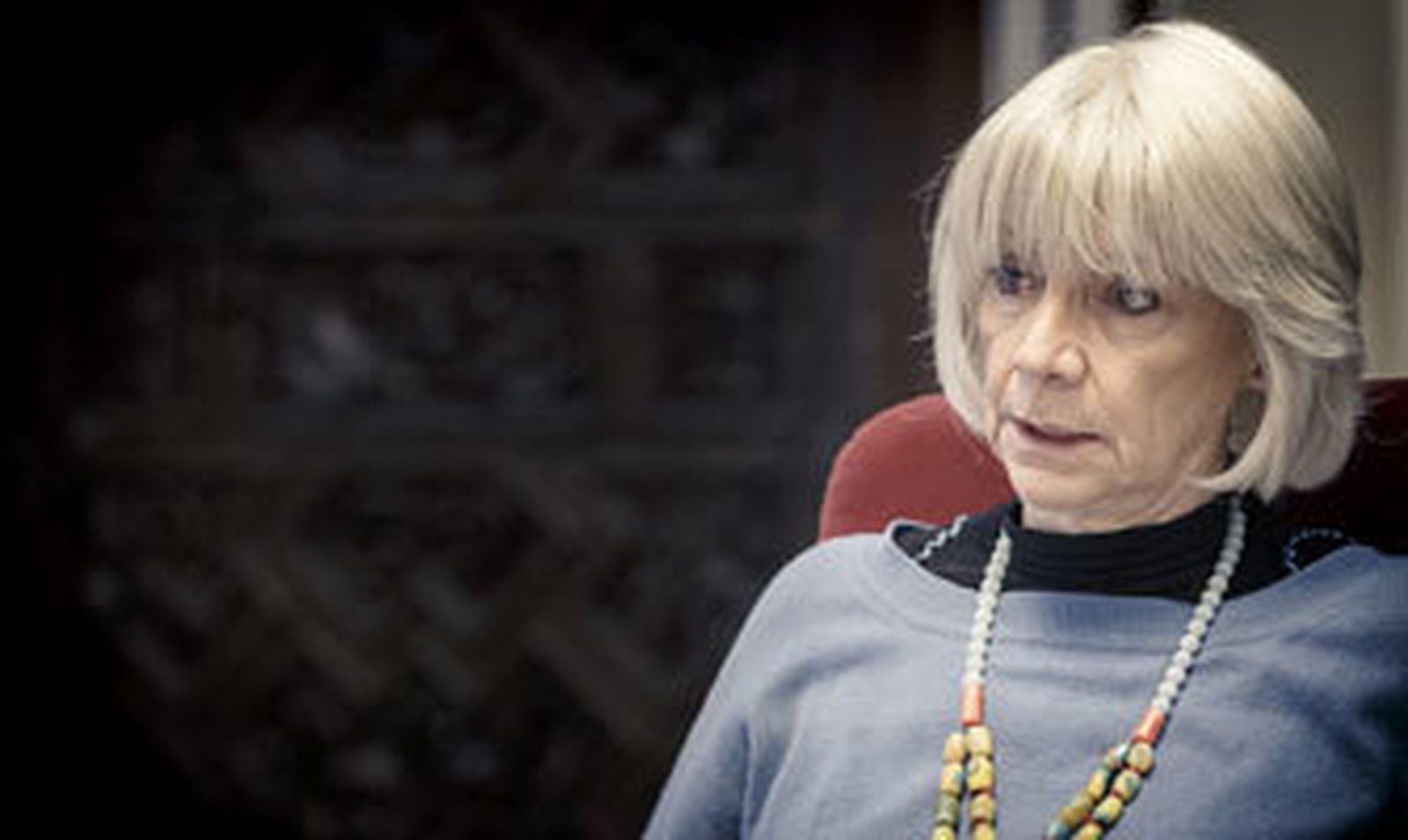 Teófila Martínez deja en suspenso su demanda contra Bárcenas