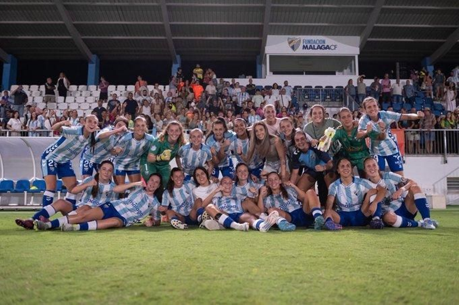 El Málaga CF tumba al Betis en la Copa de la Reina (2-0)