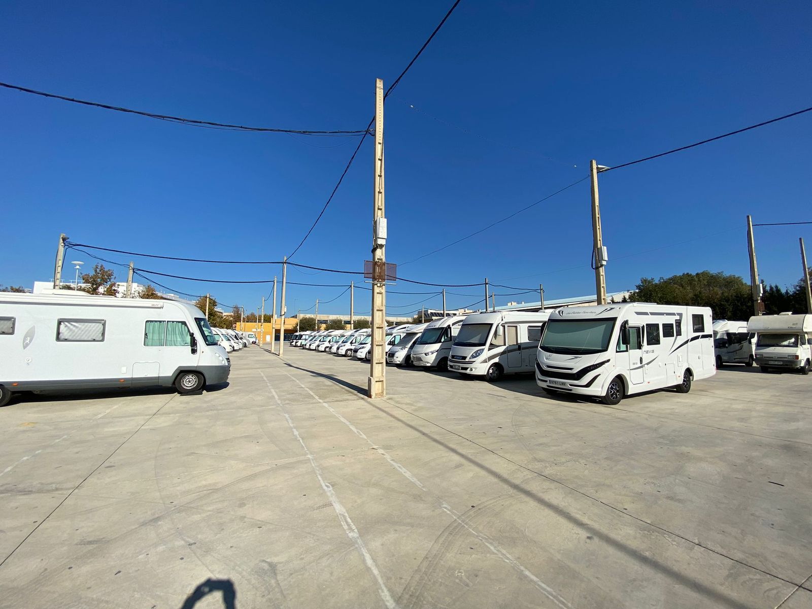 El nuevo recinto para autocaravanas en Écija.