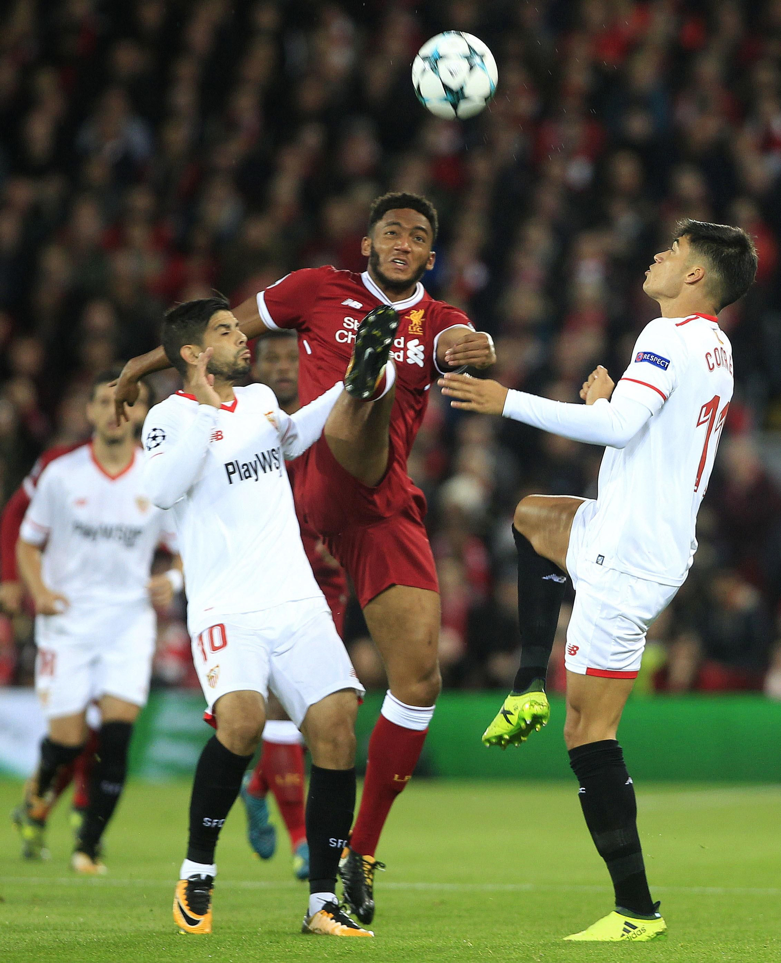 El LIverpool-Sevilla FC, en imágenes