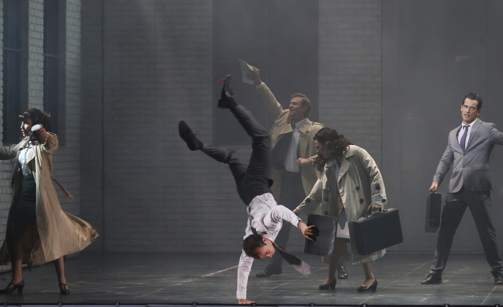 El musical de Ghost en Málaga, con David Bustamante y Ricky Merino, en fotos