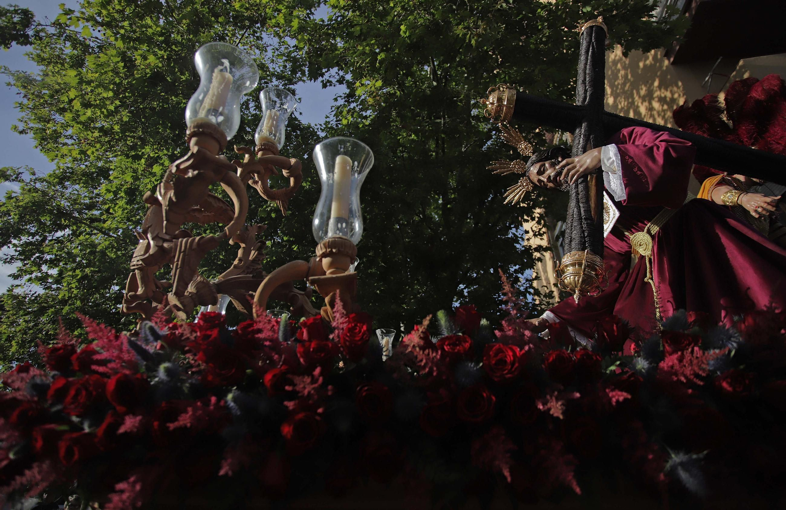 Fotos del Jueves Santo en Algeciras: Tres Caídas y Nazareno
