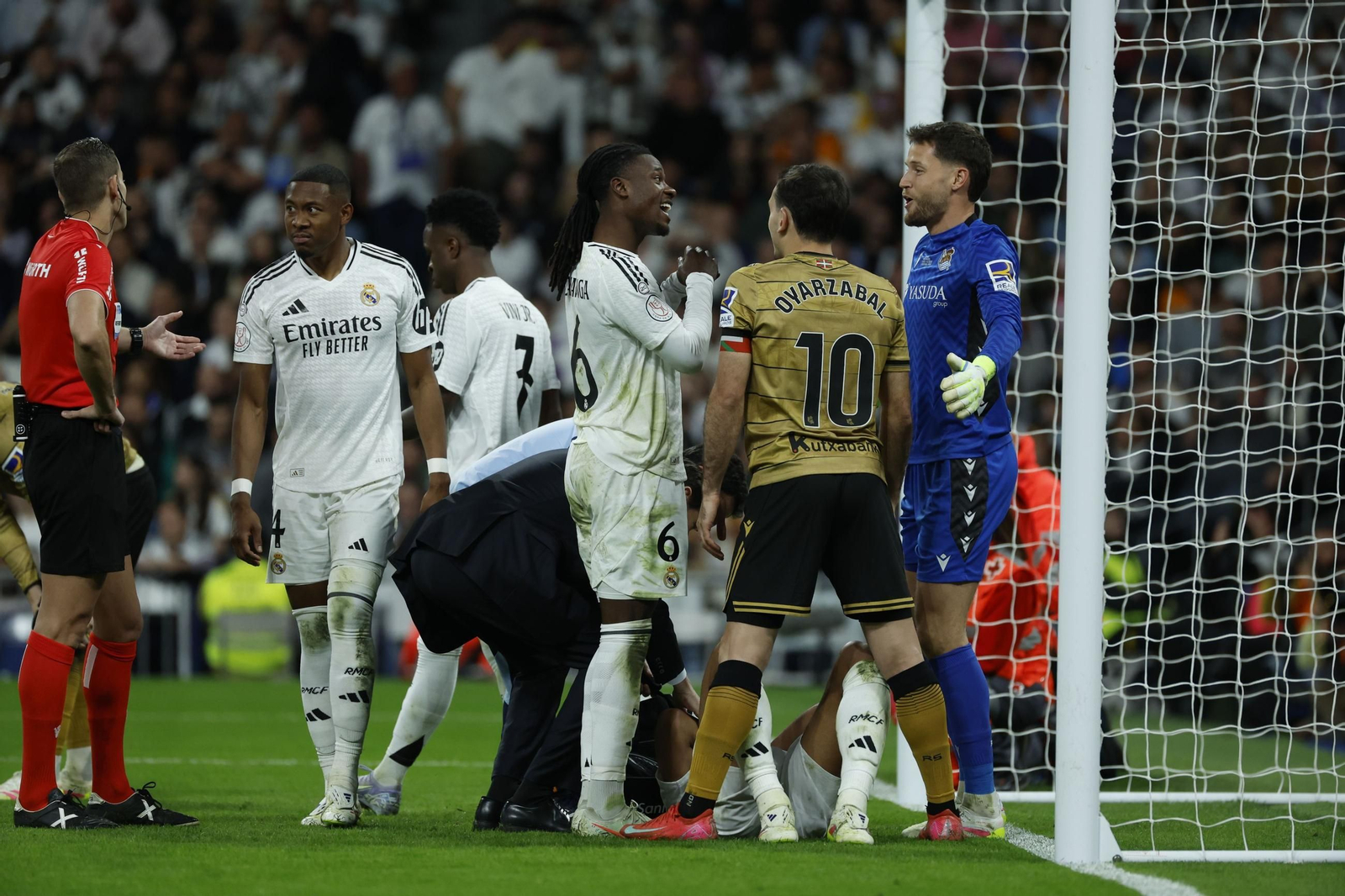 Las fotos del Real Madrid - Real Sociedad camino del Estadio de la Cartuja