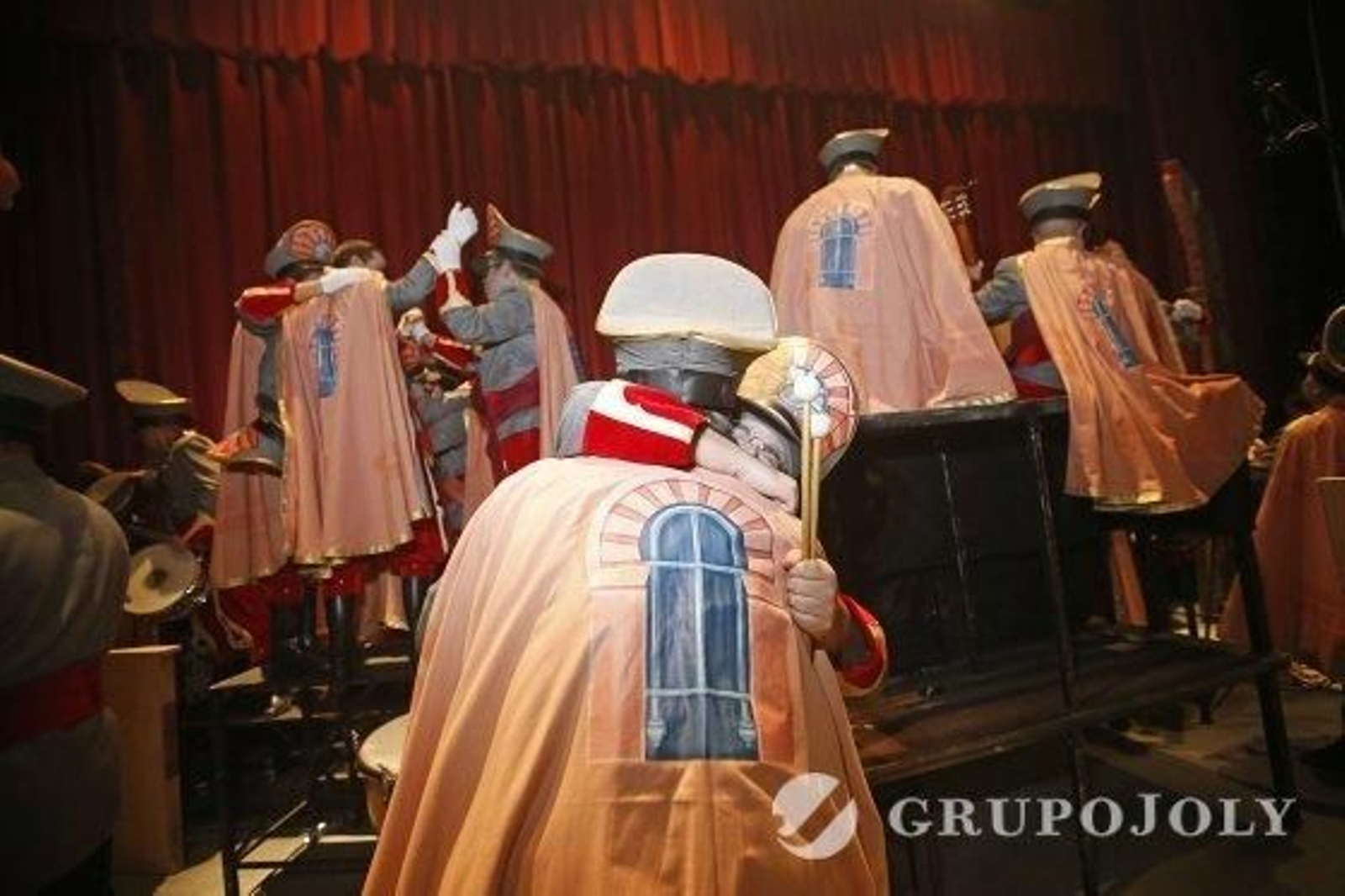 Foto: Fito Carreto · Julio Gonzalez · Lourdes de Vicente